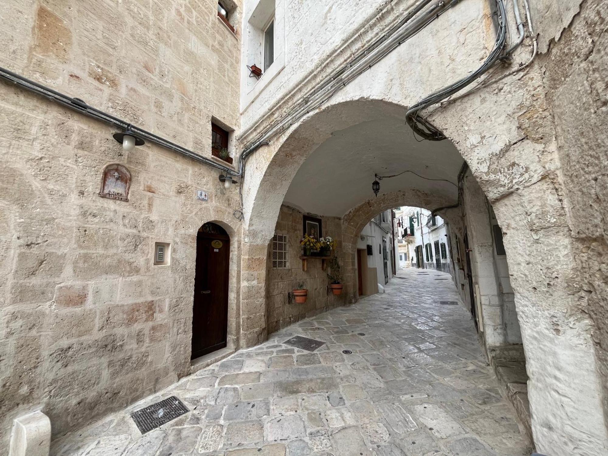 Arco Sallustio 2.0 Monopoli Exteriör bild